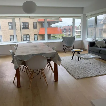 In Koksijde For 5 Persons